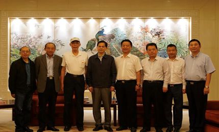 政企和谐 ● 千亿共建美丽云南！